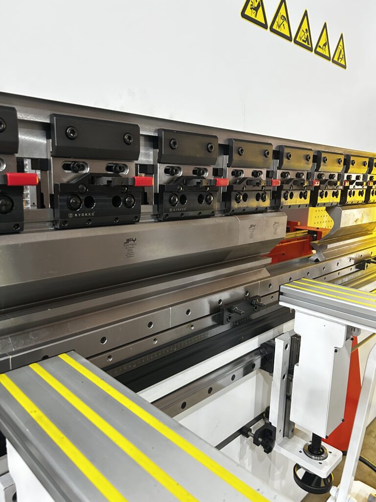 JFY TPM 150T x 3100 Press Brake Delivered | Advanced CNC Bending with TJS 90 | Puma Machine Tools